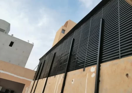 تركيب سواتر حديد مجدول او شرائح بالرياض