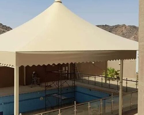 مظلات هرمية حديثة