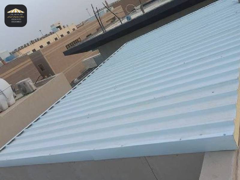 الفرق بين أنواع الساندوتش بانل